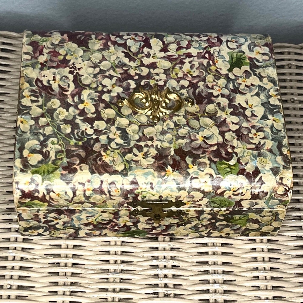 Vintage Decoupage Floral Jewelry Box Keepsake Box Ruched Pink Lining
Mid century